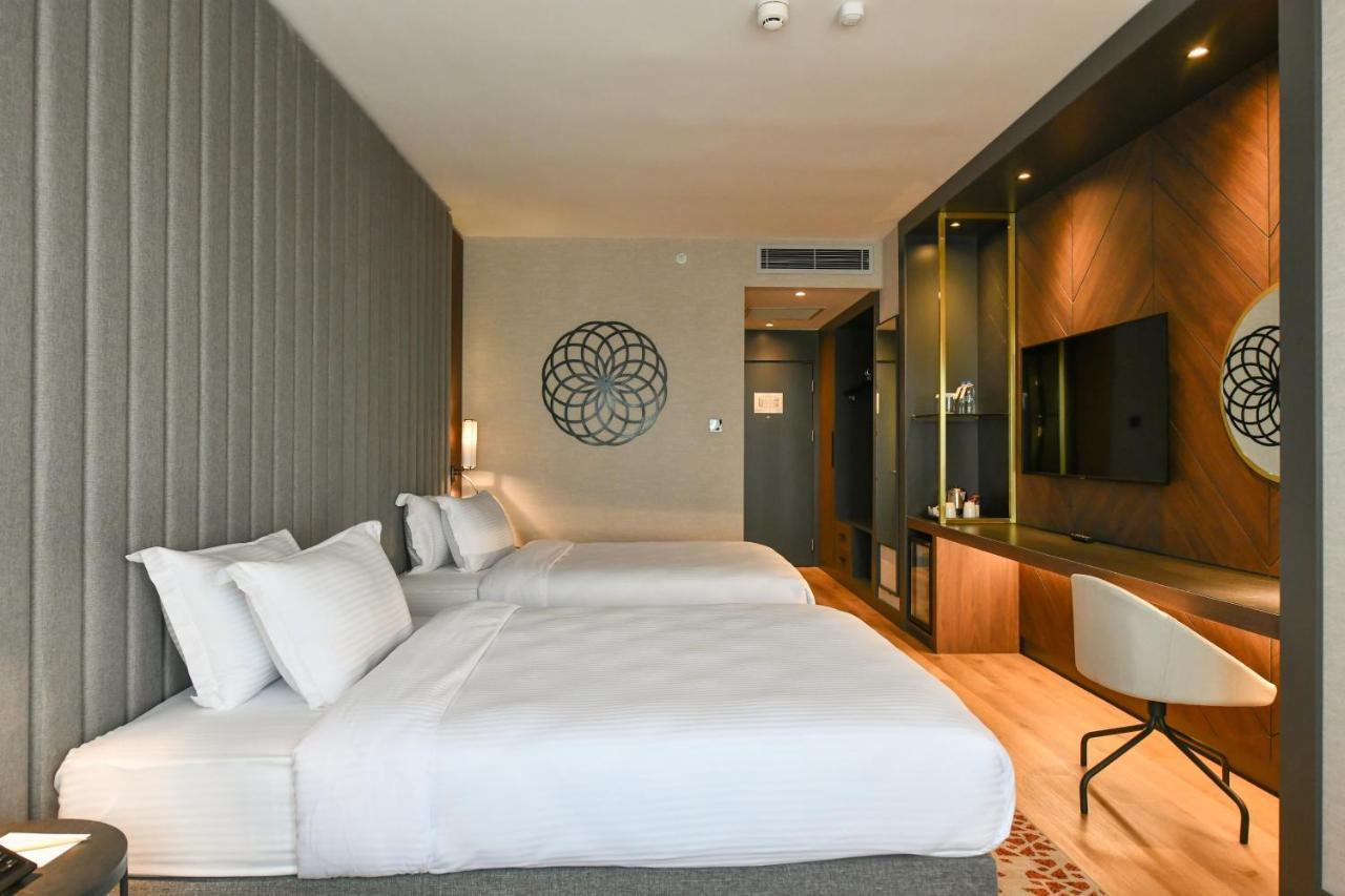 Crowne Plaza Ankara By Ihg Hotel Exterior photo